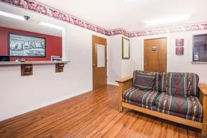 Super 8 by Wyndham Big Cabin/Vinita Area - Hall