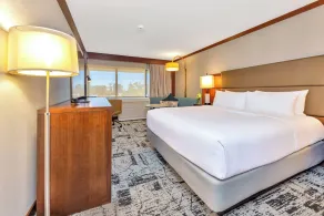 Crowne Plaza Hotel Foster City-San Mateo by IHG - Værelse