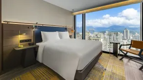 Hotel Resonance Taipei, Tapestry Collection by Hilton - Room