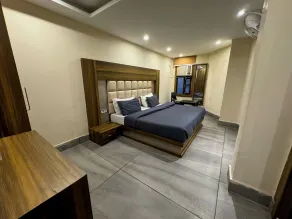 Hotel Green Leaf By T And M Hotels  - Chambre