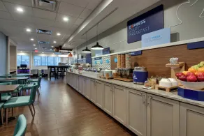 Holiday Inn Express Washington DC Silver Spring by IHG - Restaurante