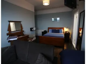 Rolling Wave Guesthouse - Room