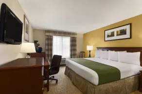 Country Inn & Suites by Radisson, Marion, OH - Værelse