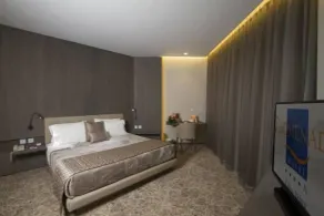 Promenade Hotel - Room