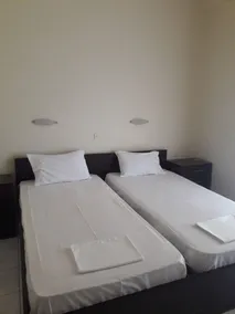 Nestor - Room