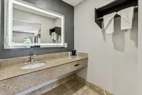 Knights Inn Antioch - Room