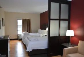 Red Roof Inn PLUS+ & Suites Chattanooga - Downtown - Quarto