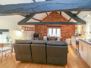 The Annex - Eden House - Living area