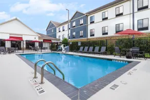 Homewood Beaumont, TX - Piscine