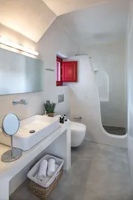 Aplada Suites - Bathroom