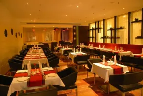 Royal Park Kakinada - Restaurant