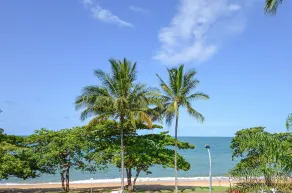 Beachfront Apartments on Trinity Beach - Vue de la chambre