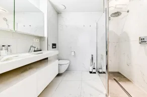 Acropolis - Luxury Appartments I Hotelservice and parking - Baño