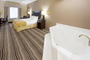 Holiday Inn Express Hotel & Suites Burlington by IHG - Chambre