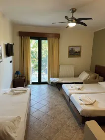 Agriani Hotel - Xanthi Pool & Mountain Views - Room