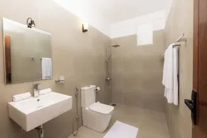 Palazzo Beach Hotel - Badeværelse