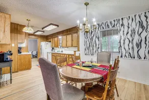 Family Getaway on 4 Acres in Mineola! - Interiør