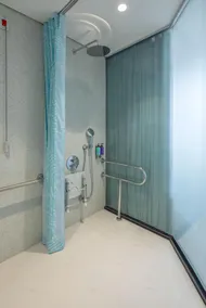 Tru by Hilton Hanoi Station - Bathroom