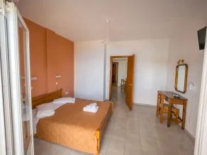 Harbour View - Oceanis Apartments - Room