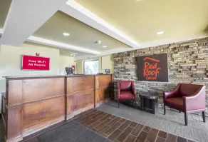 Red Roof Inn Columbus Northeast Westerville - Lobby sitting area