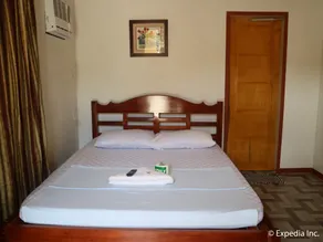 Replica Manor - Room