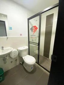 Hotel America 52 - Bathroom