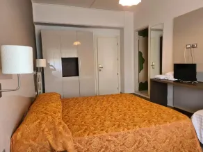 NEW PARK HOTEL - Chambre