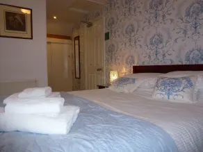 Lakeside Lodge - Habitación