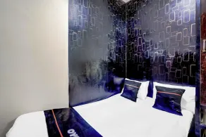 Hotel O Surabaya near Universitas Airlangga formerly Kertajaya Residence Surabaya - Room