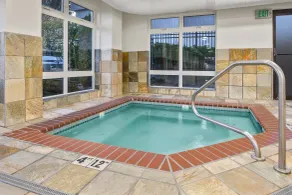 Holiday Inn Express & Suites Tacoma by IHG - Piscine