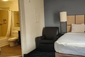 Coratel Suites Extended Stay MSP Airport Minneapolis Richfield - Rum