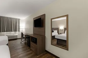 Red Lion Inn & Suites Caseyville - Chambre