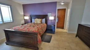 Driftwood Beach Motel - Chambre