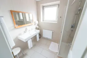 Hotel Raffel - Bathroom