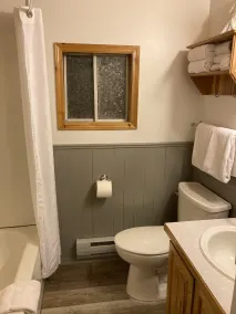 Pinewood Inn - Bad