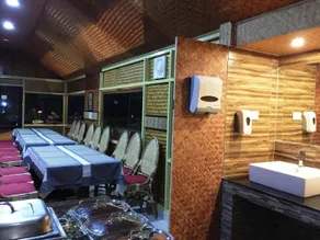 Vrindhavan Mist City Resorts - Restaurant