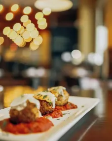 RiverWalk Resort at Loon Mountain - Restaurant