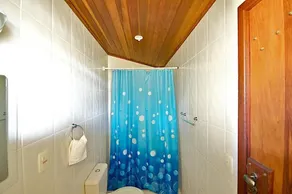 Pousada Nusa Dua Maresias - Bathroom