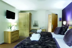 Burntwood Court Hotel - Room