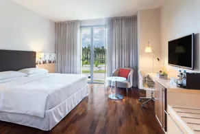 Four Points by Sheraton Ljubljana Mons - Room