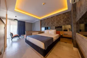 216 Bosphorus - Camera