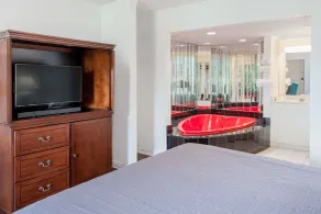 Howard Johnson by Wyndham Niagara Falls - Chambre
