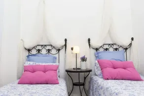 Montaño Suite Apartment, Spacious and Elegant, 2 Bedrooms in the Heart of the City - Zimmer