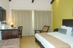 O Hotel Goa, Candolim Beach - Room