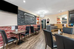 Ramada by Wyndham Coquitlam - Restaurant