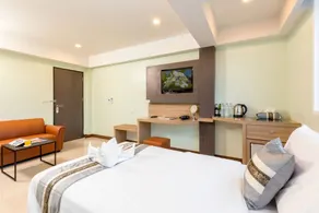 RoomQuest Suvarnabhumi Airport Rom Klao - Room