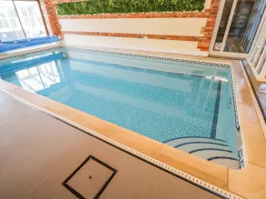 Stable Cottage with pre booked use of Indoor Swimming Pool - Pool