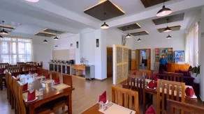 Norbu Healing Hotel - Restaurant
