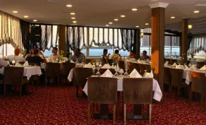 Perama Hotel - Restaurant