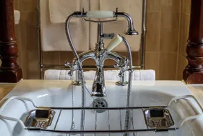 Langshott Manor - Luxury Hotel Gatwick - Bathroom